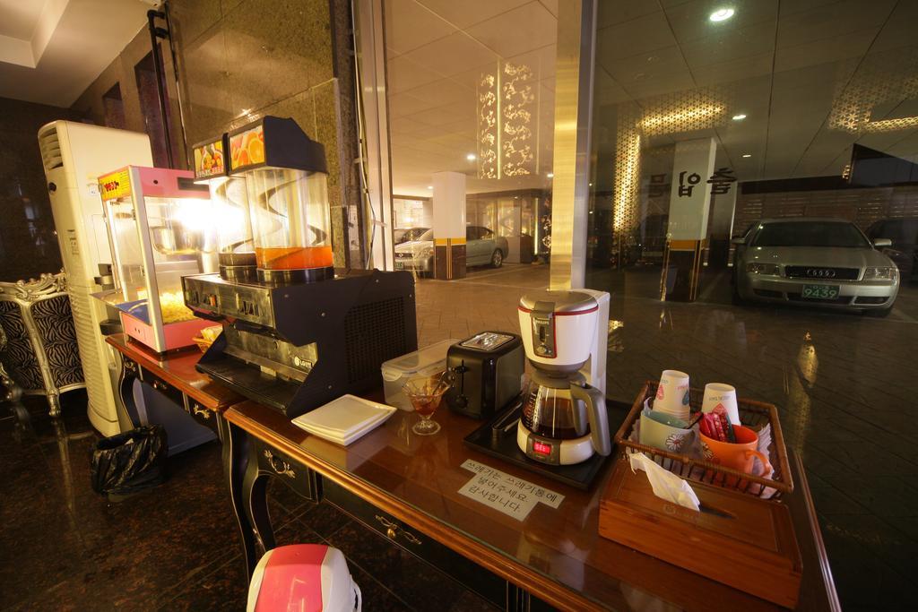 Gallerya Hotel Seoul Bagian luar foto